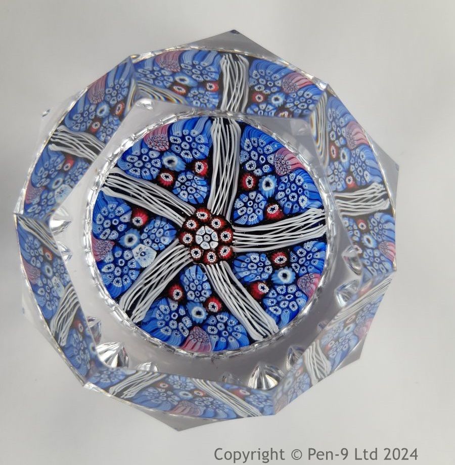 Paperweight Paperweight