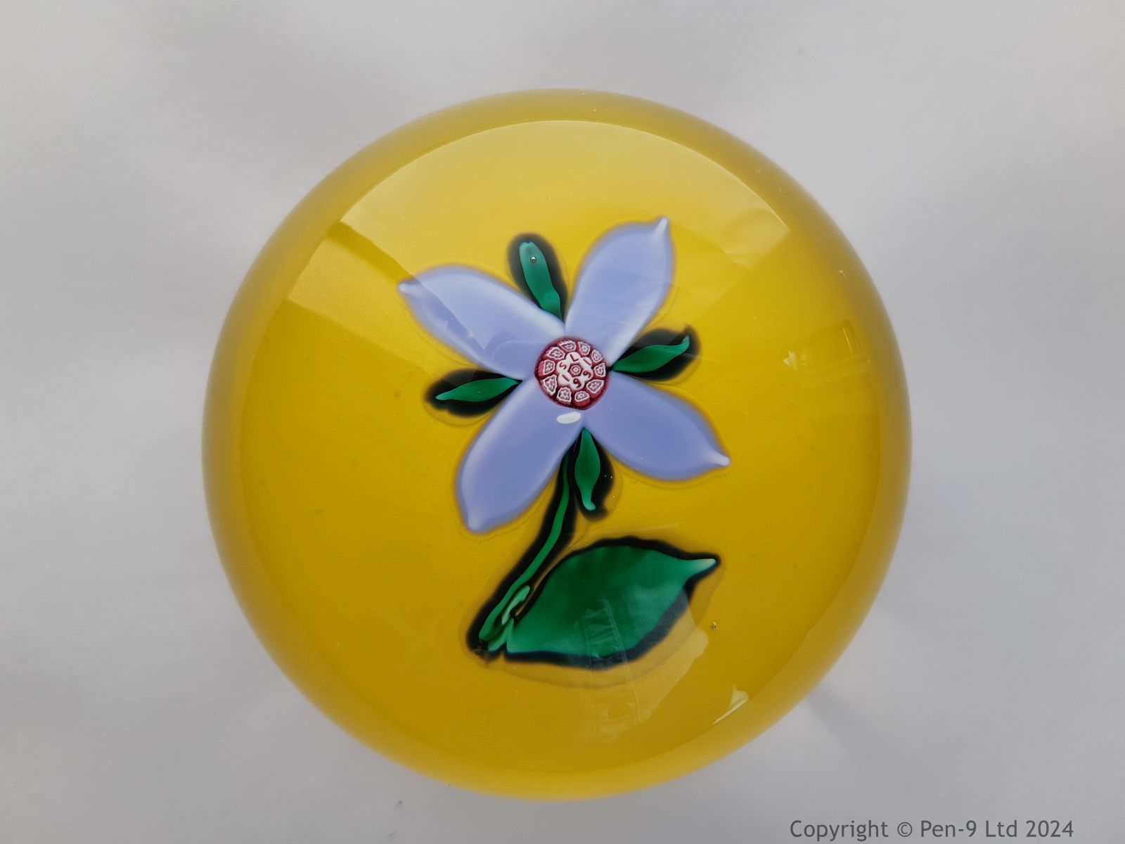 Paperweight Paperweight