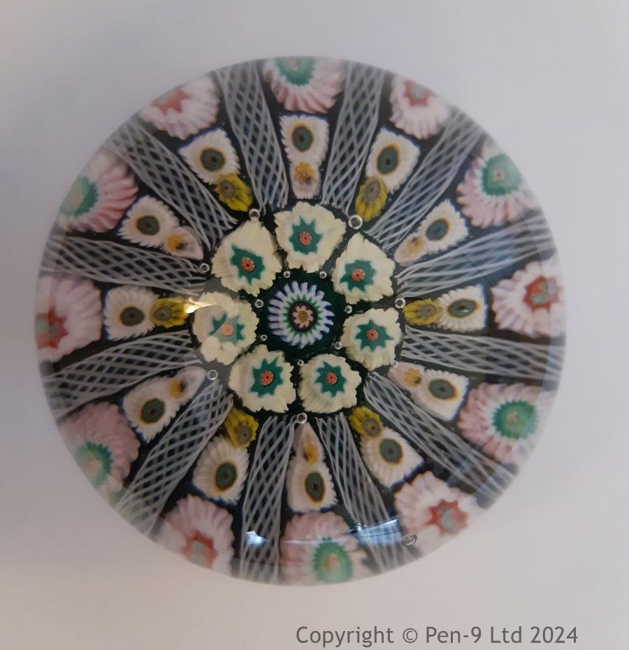 Paperweight Paperweight