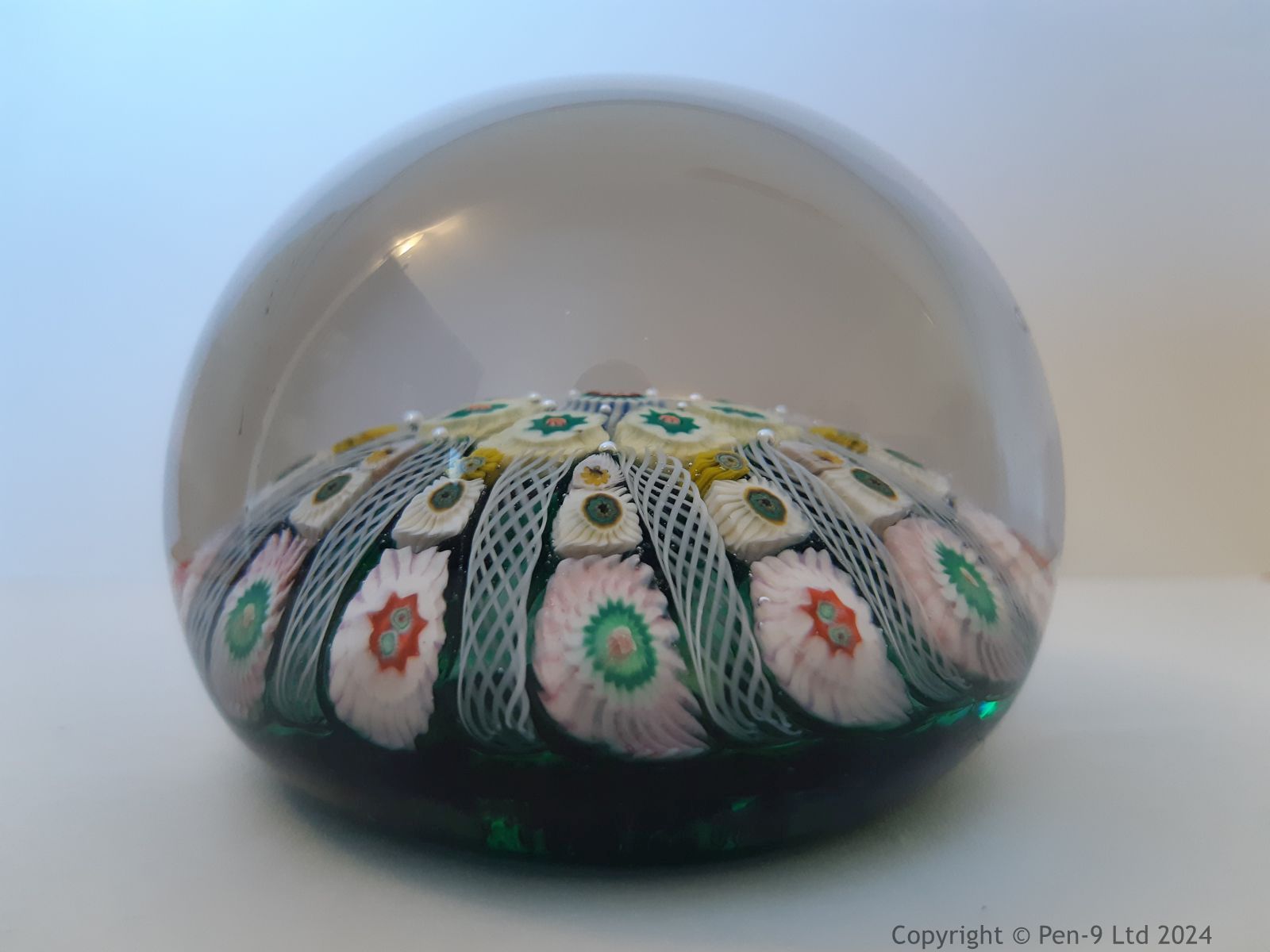 Paperweight Paperweight