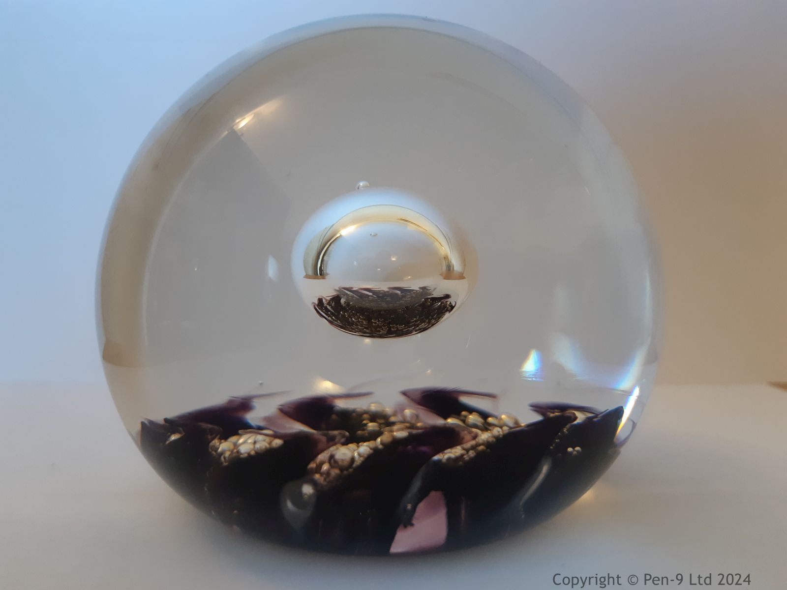 Paperweight Paperweight