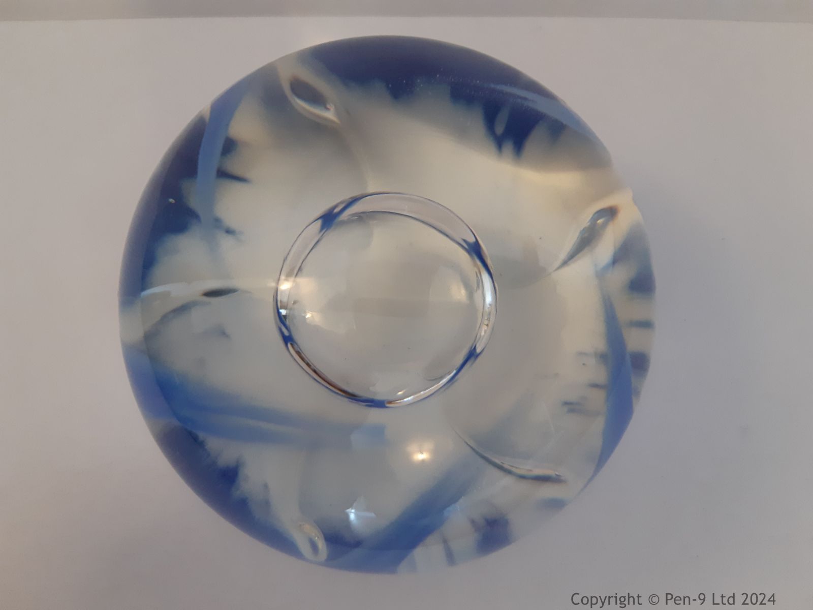 Paperweight Paperweight