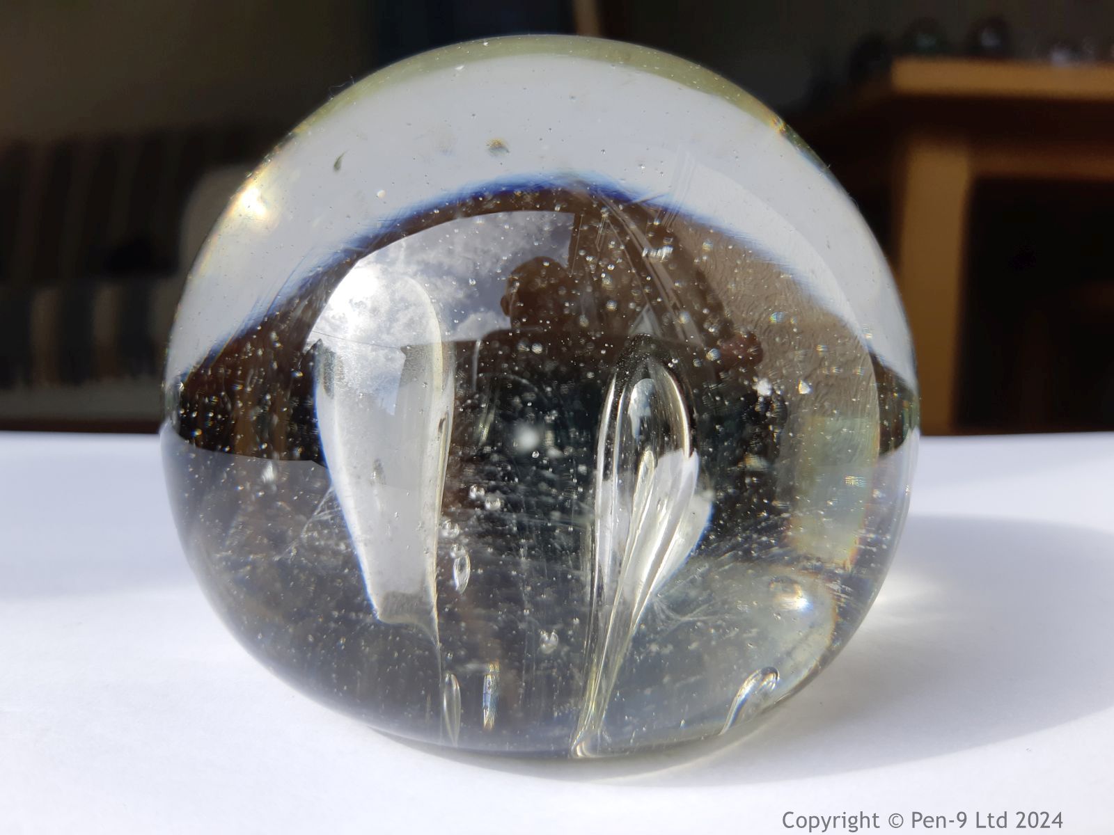 Paperweight Paperweight