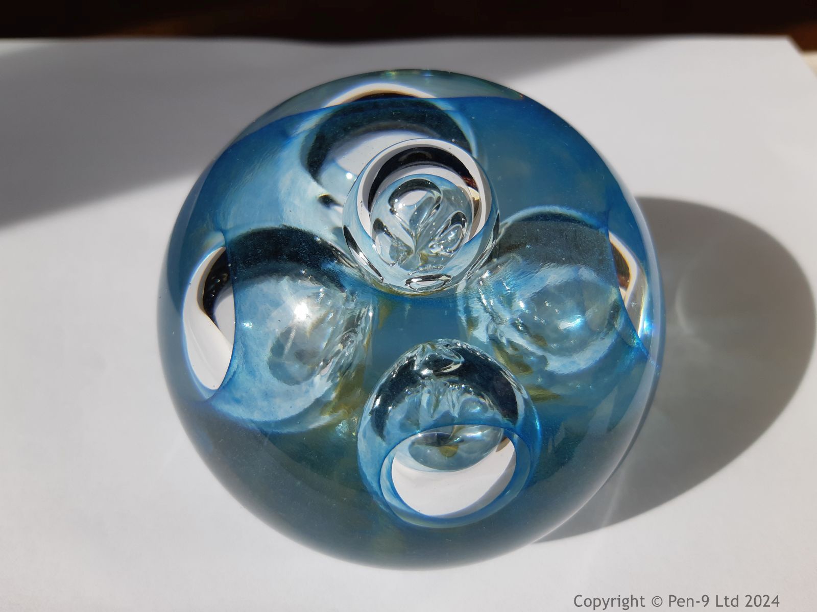 Paperweight Paperweight