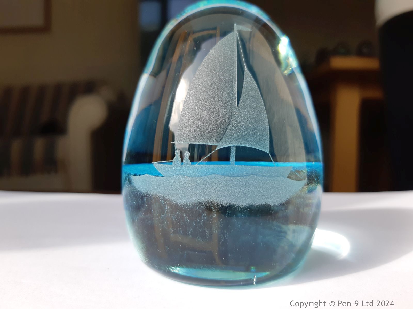 Paperweight Paperweight