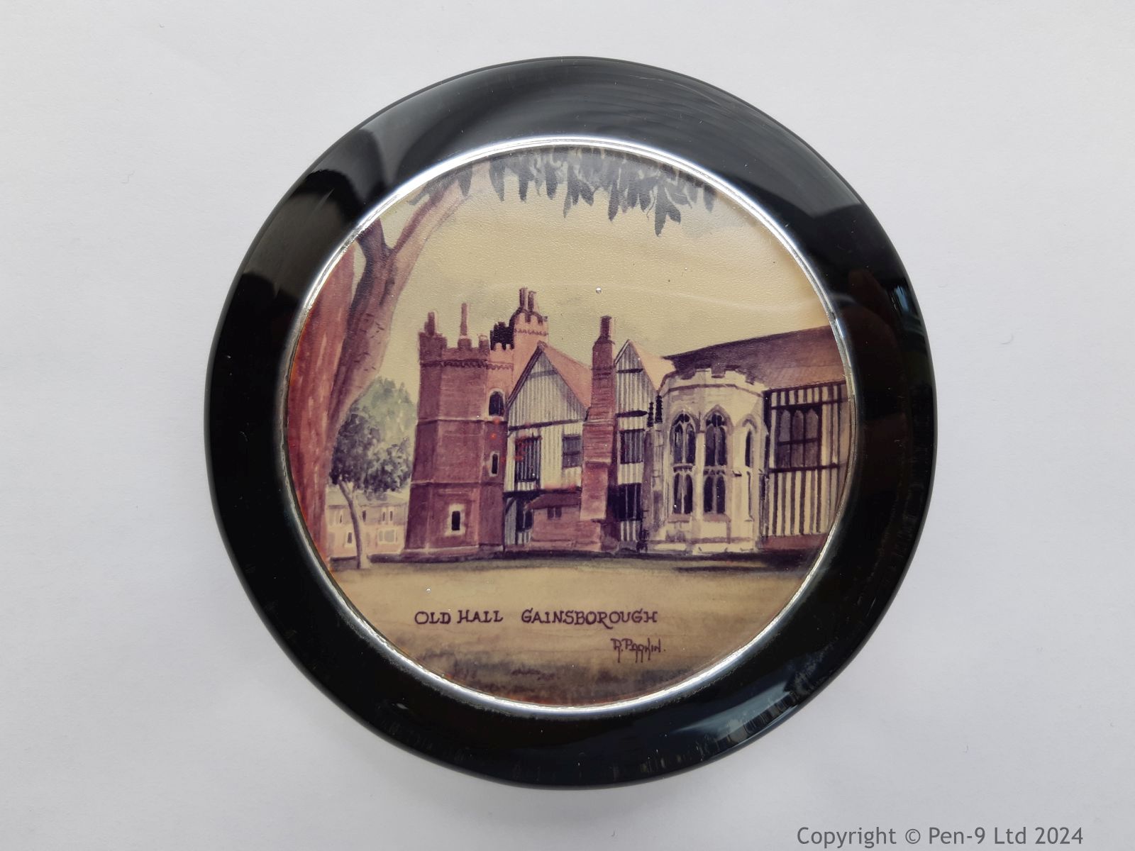 Paperweight Paperweight