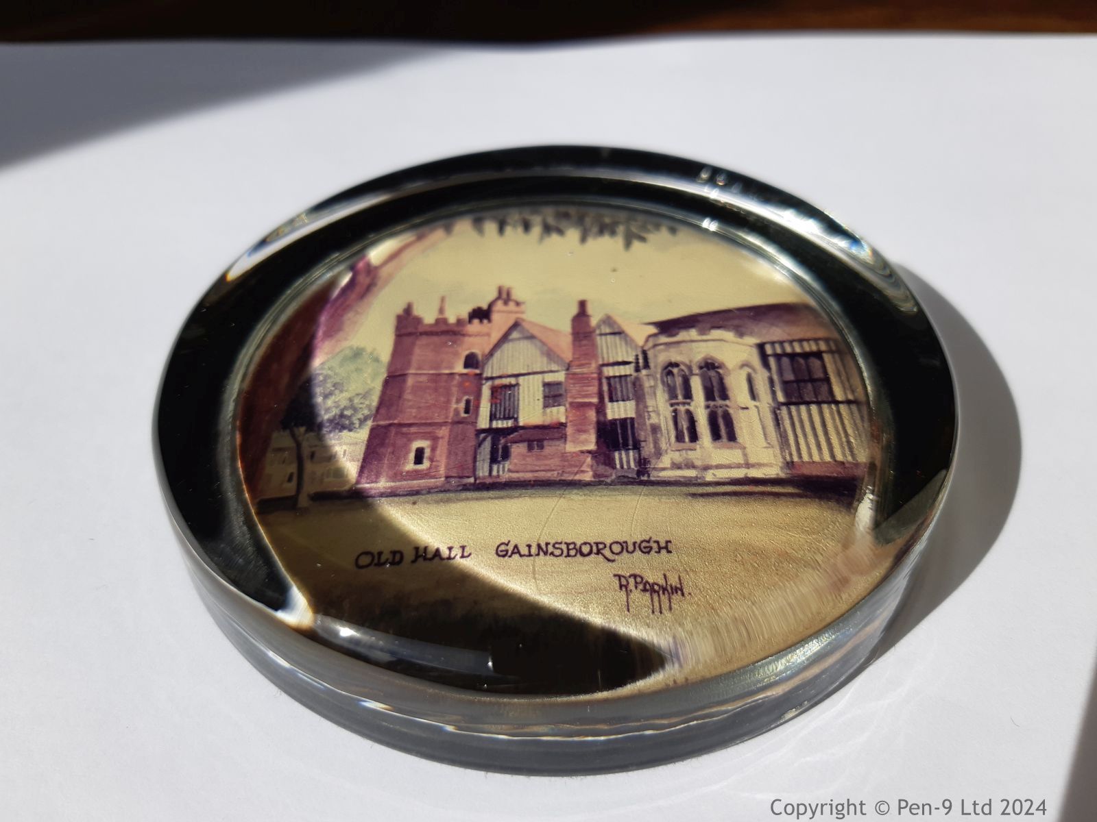 Paperweight Paperweight