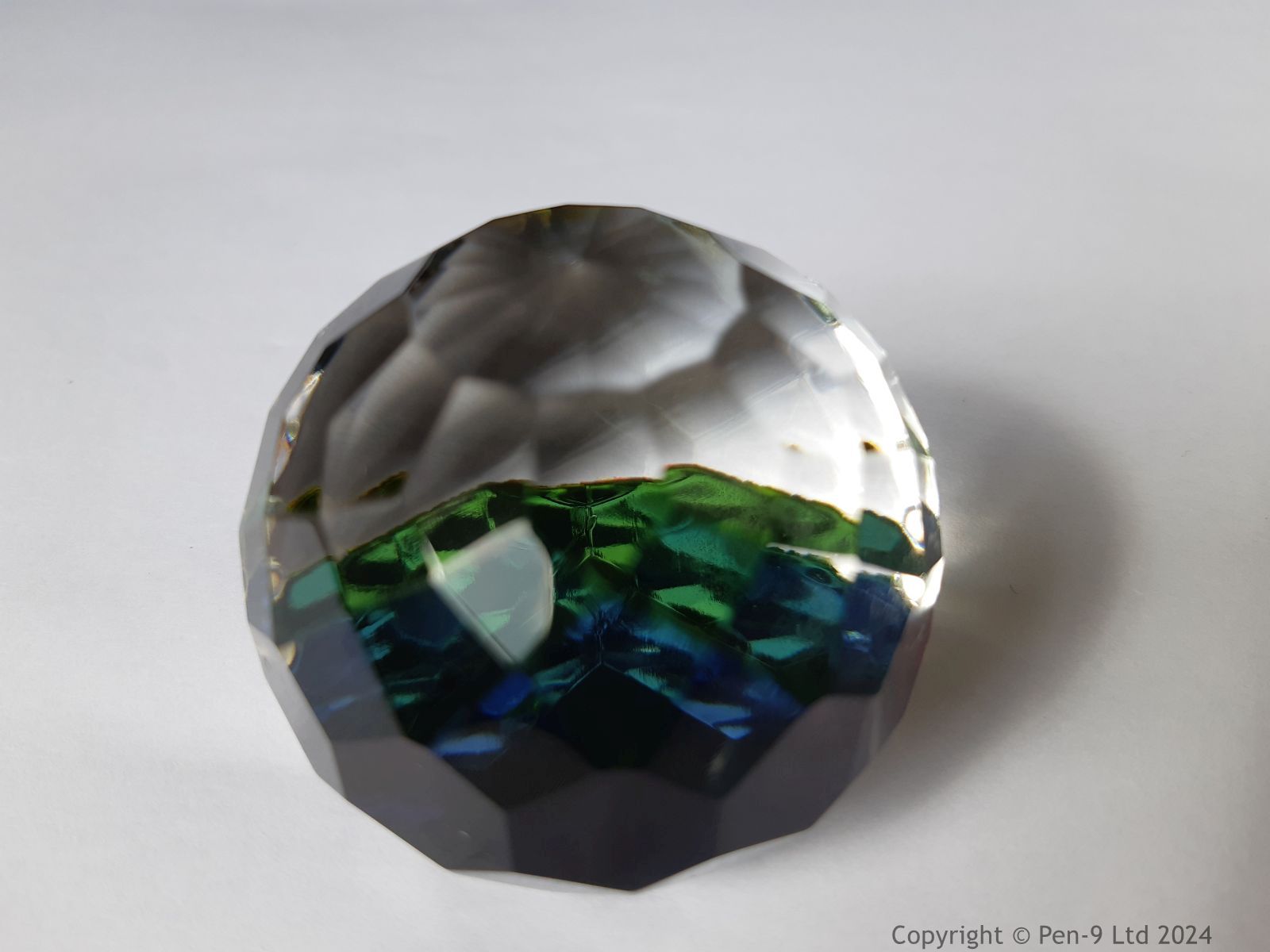 Paperweight Paperweight