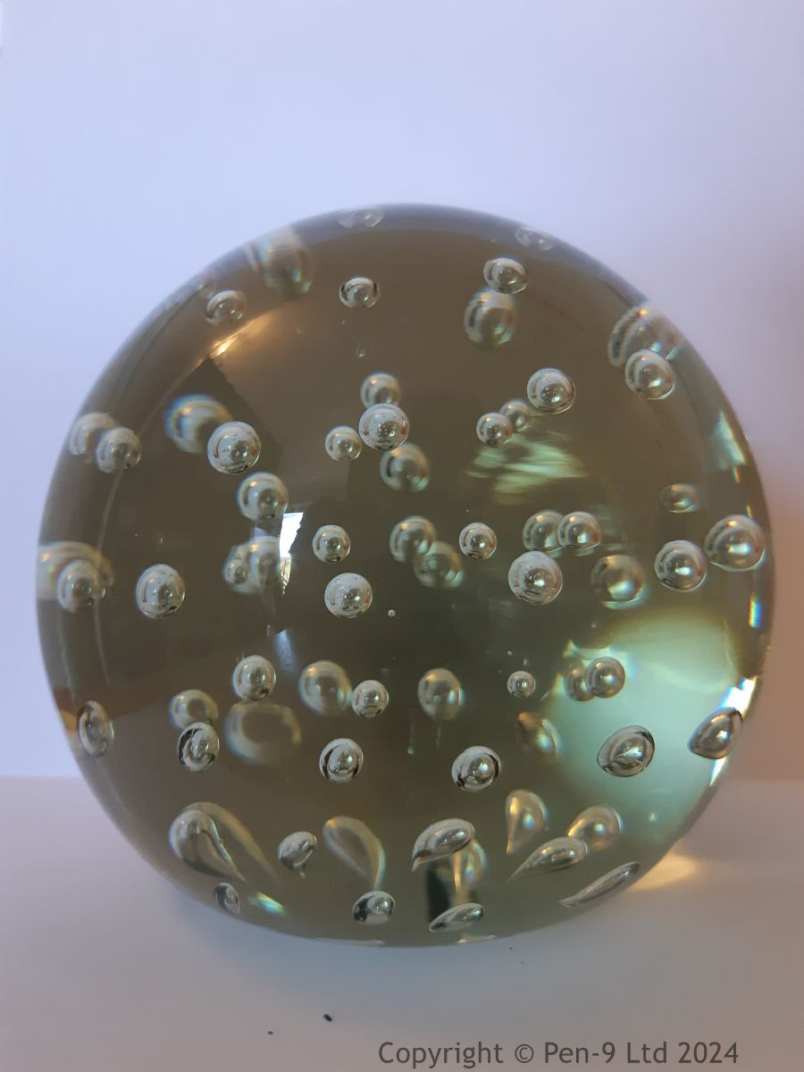 Paperweight Paperweight