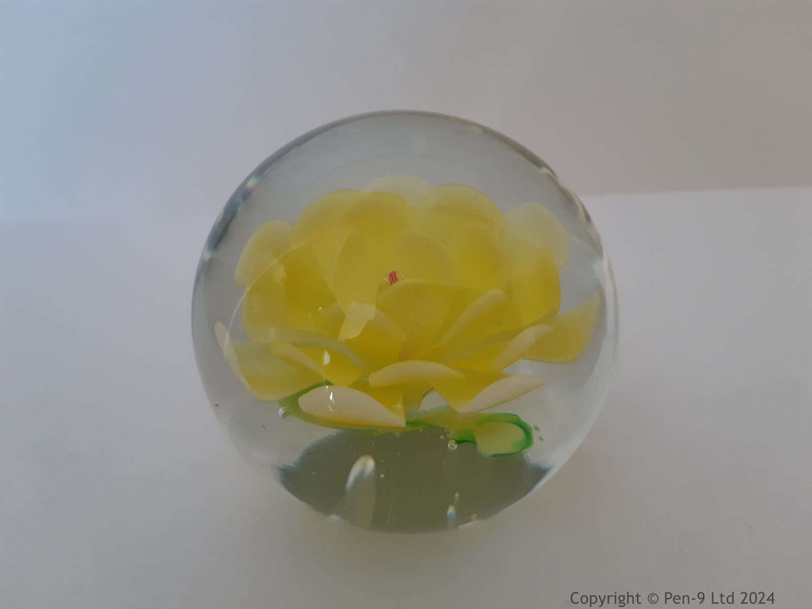 Paperweight Paperweight