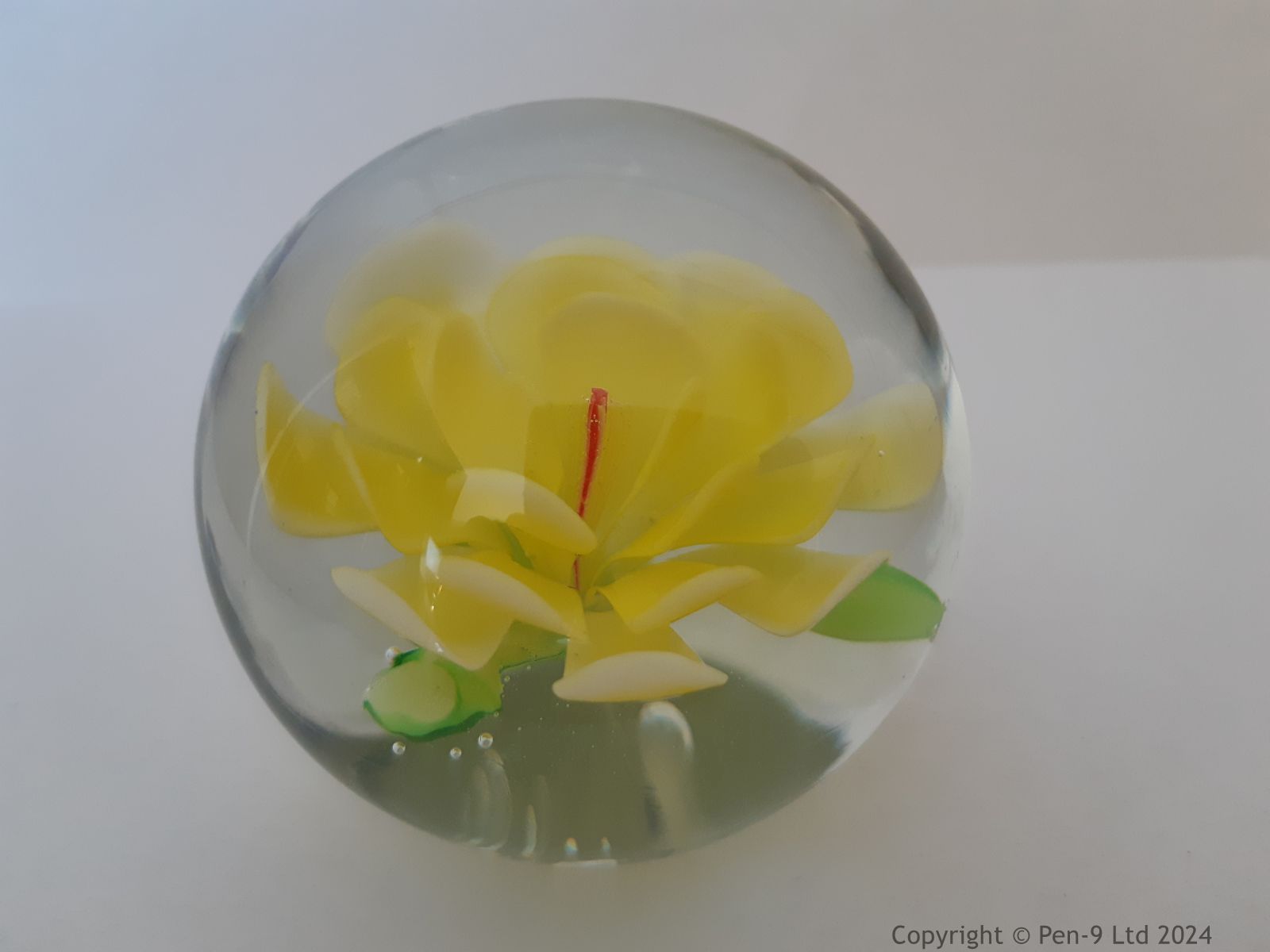 Paperweight Paperweight