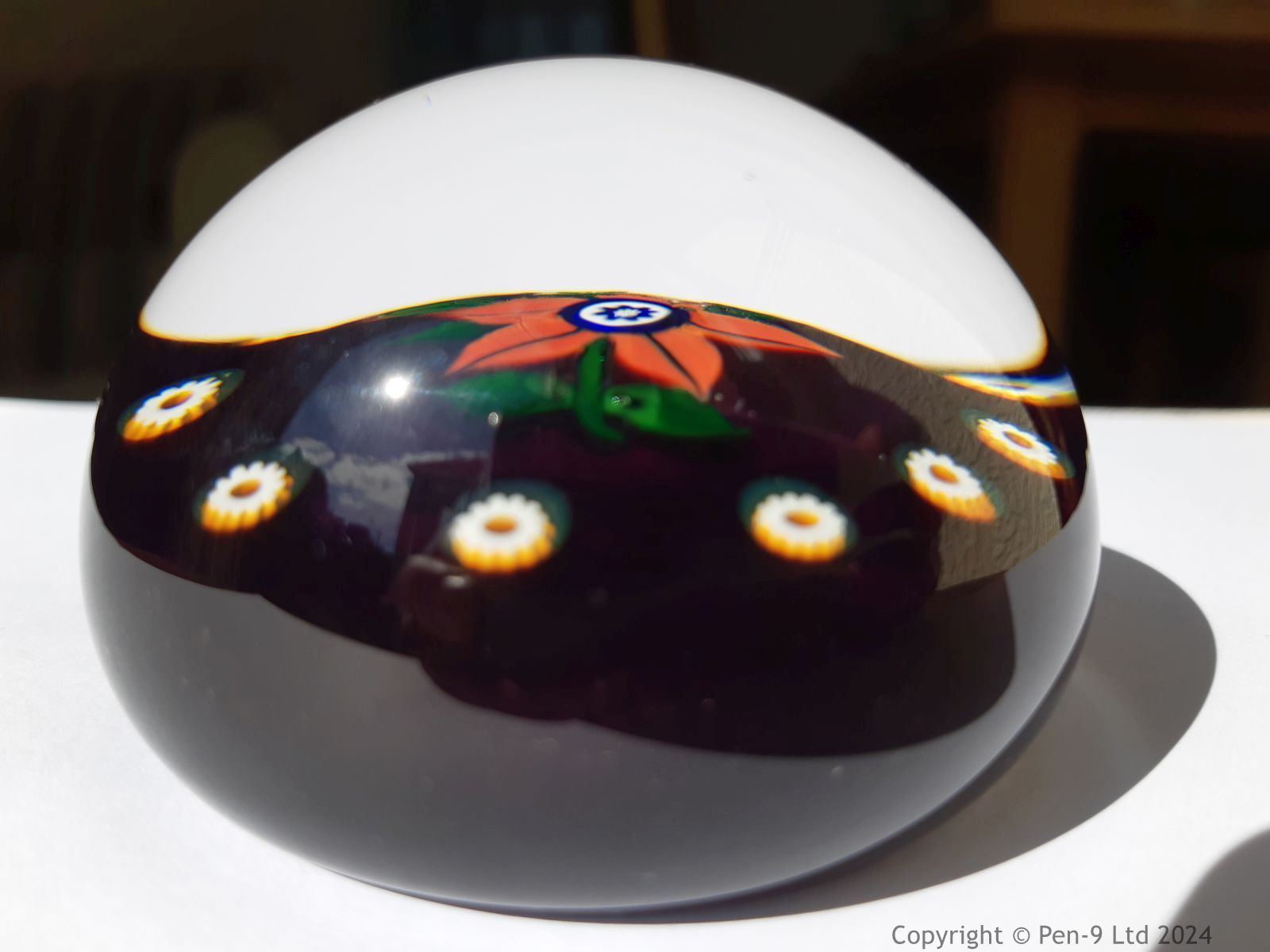 Paperweight Paperweight