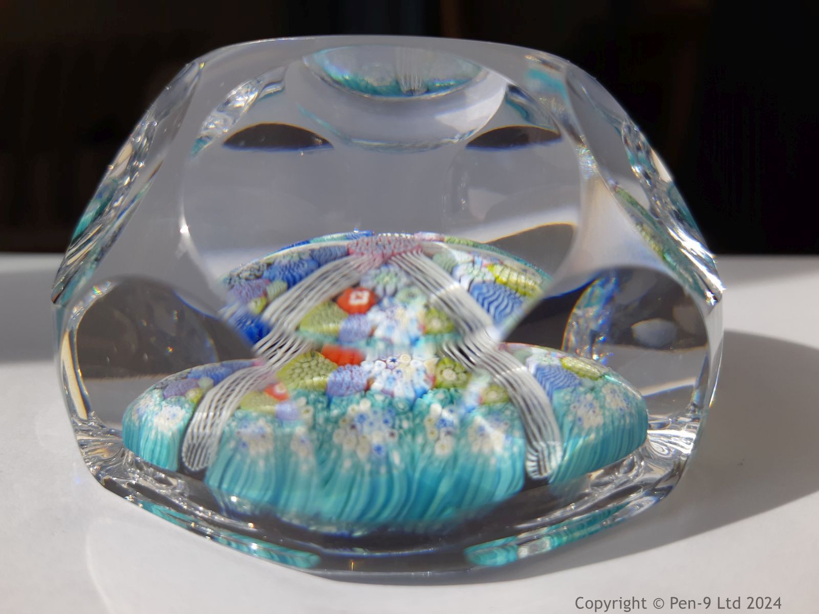 Paperweight Paperweight