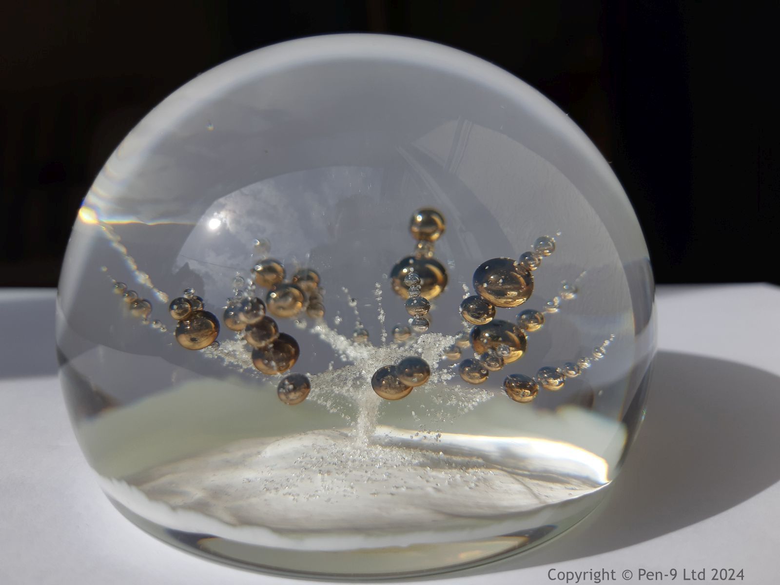 Paperweight Paperweight