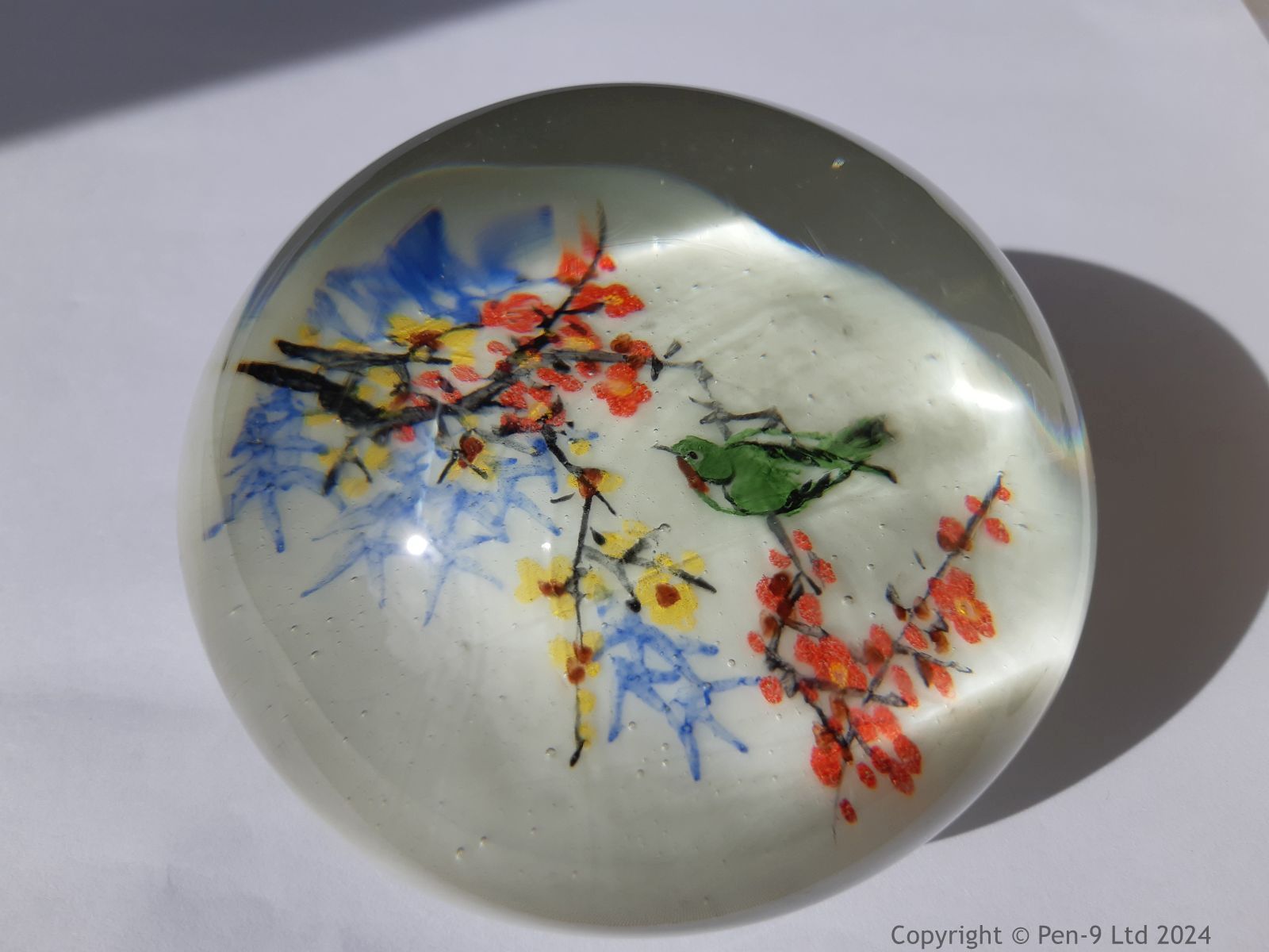 Paperweight Paperweight