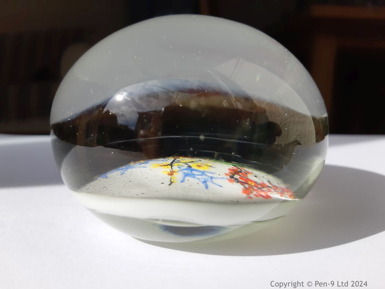 Paperweight Paperweight