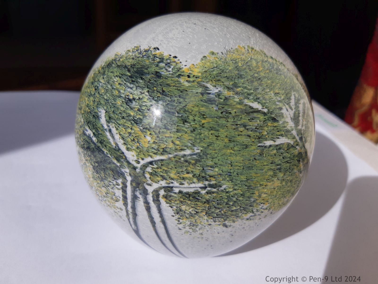 Paperweight Paperweight