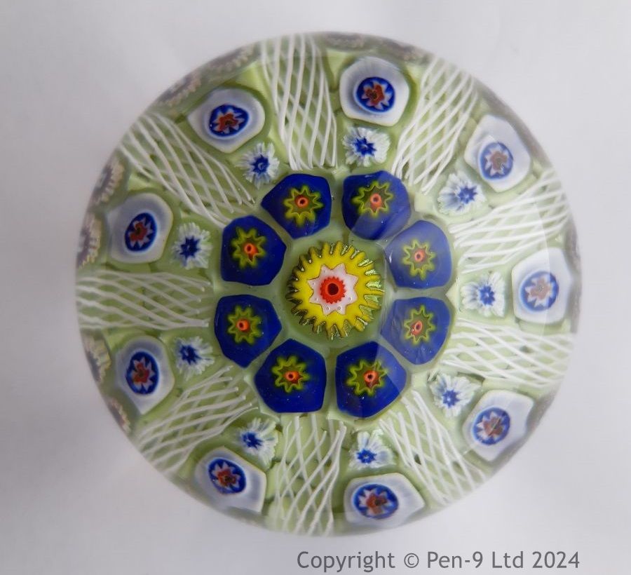 Paperweight Paperweight