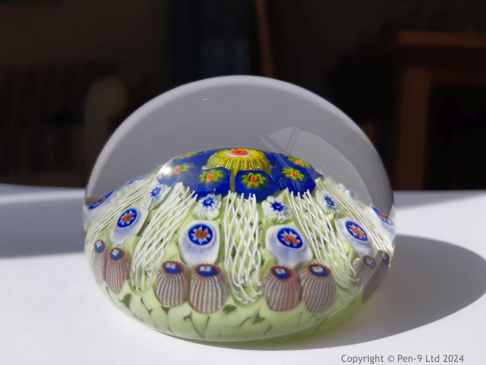 Paperweight Paperweight