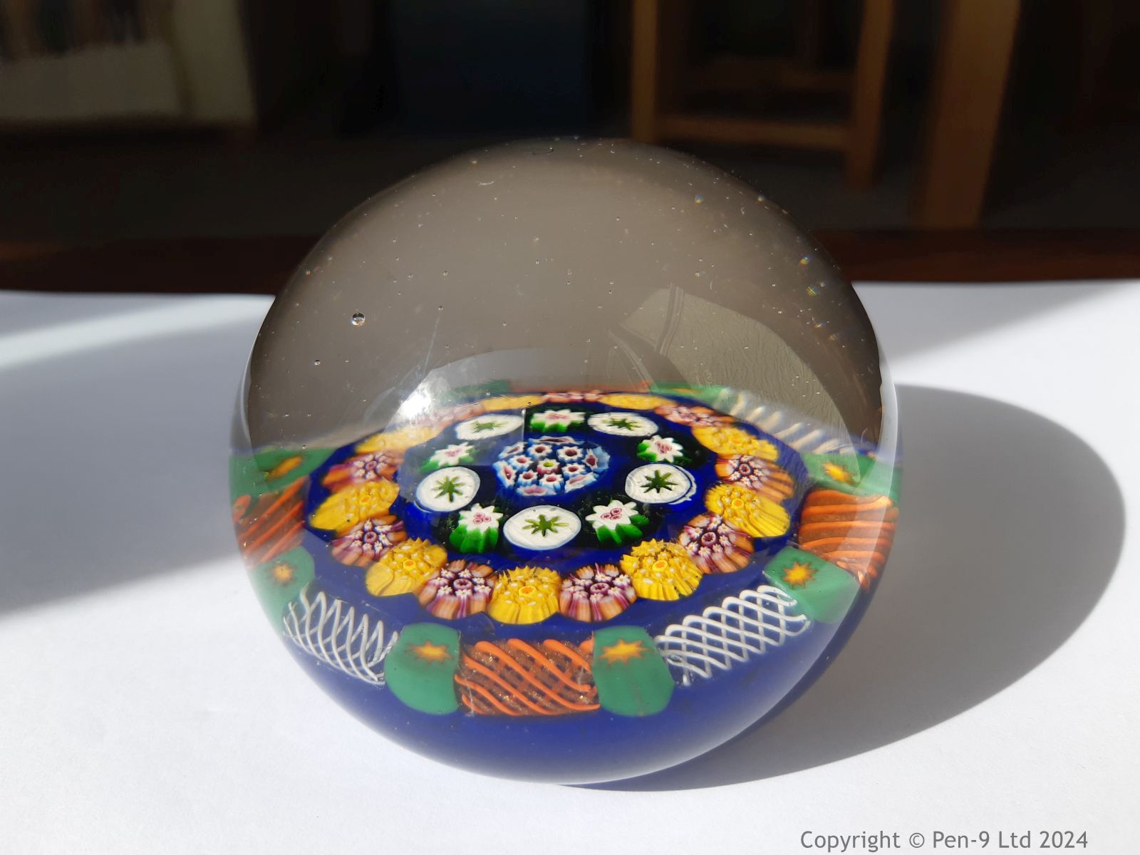 Paperweight Paperweight