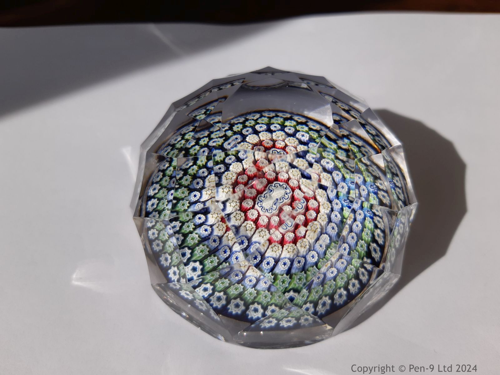 Paperweight Paperweight