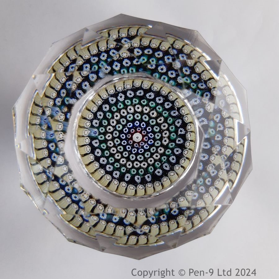 Paperweight Paperweight