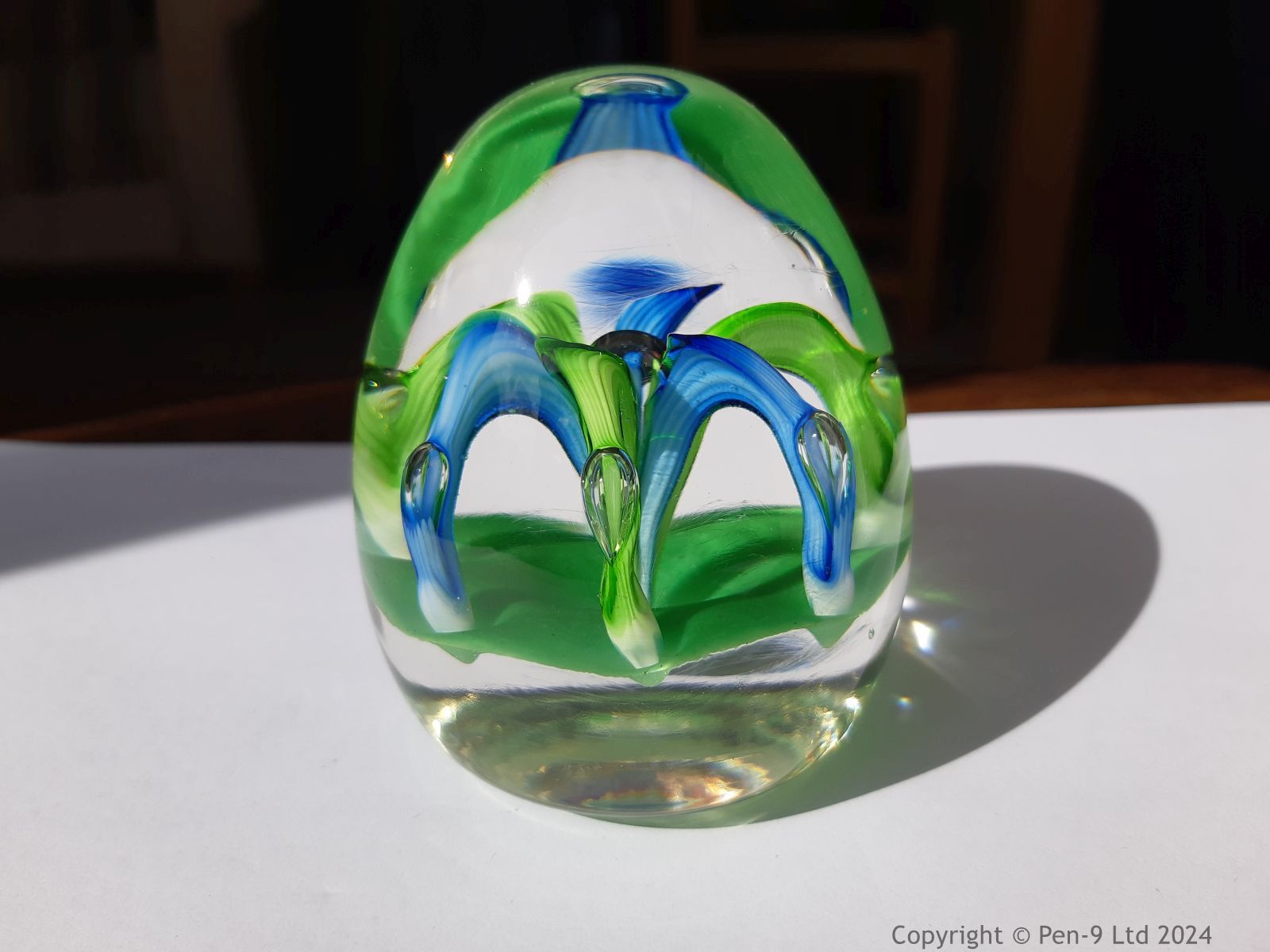 Paperweight Paperweight