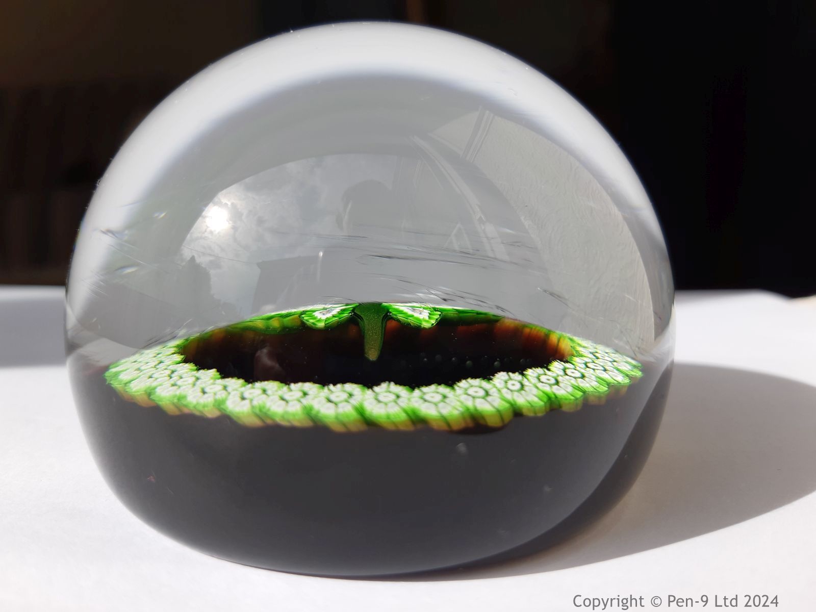 Paperweight Paperweight