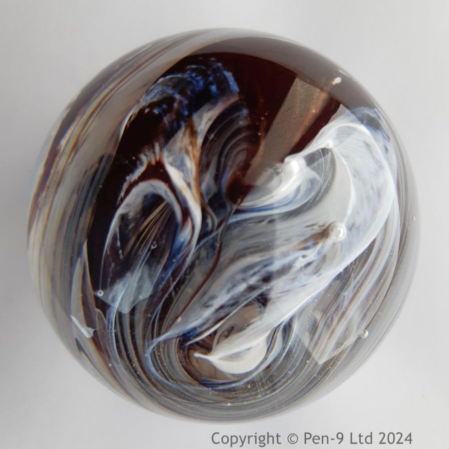 Paperweight Paperweight