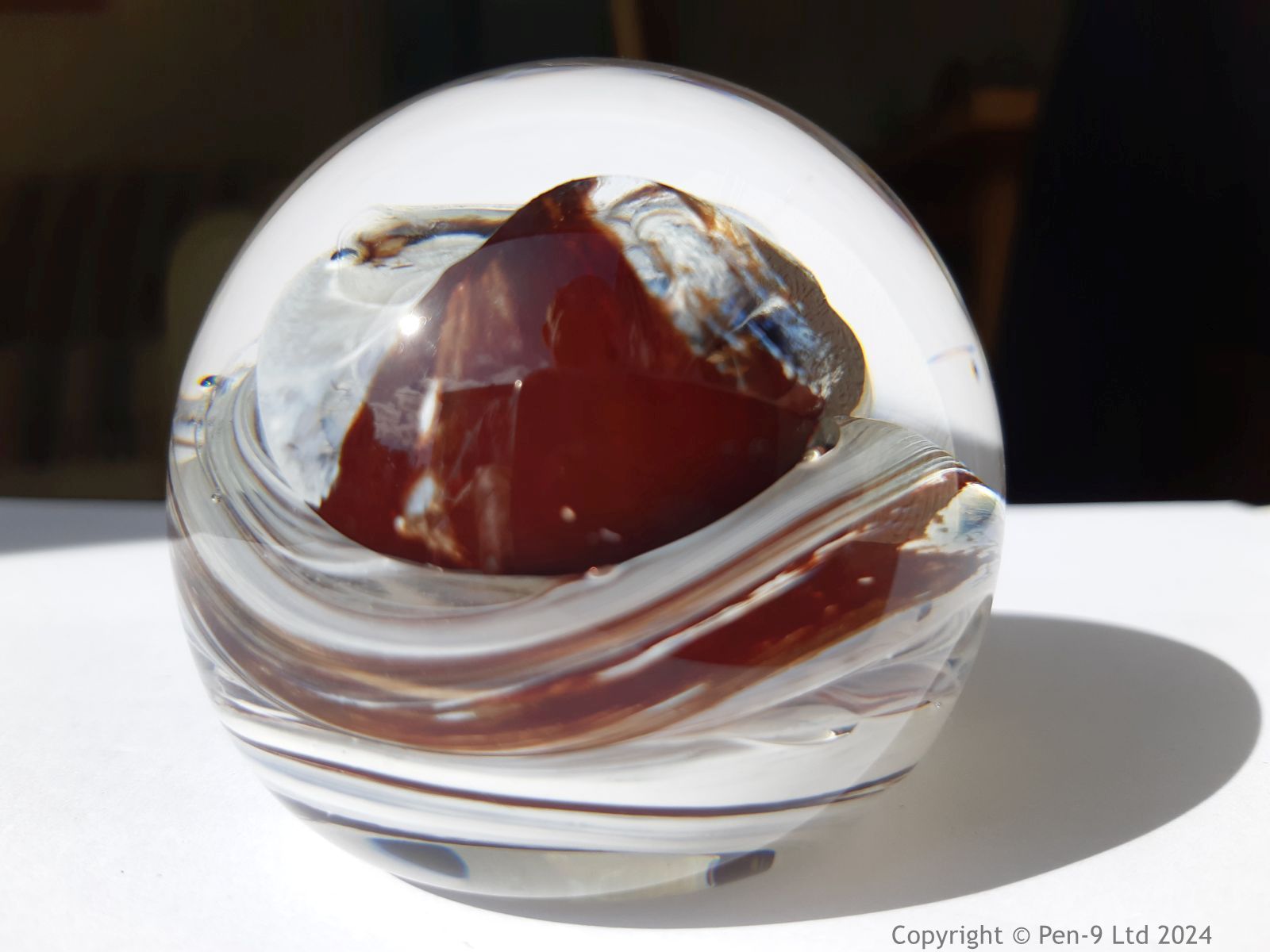 Paperweight Paperweight