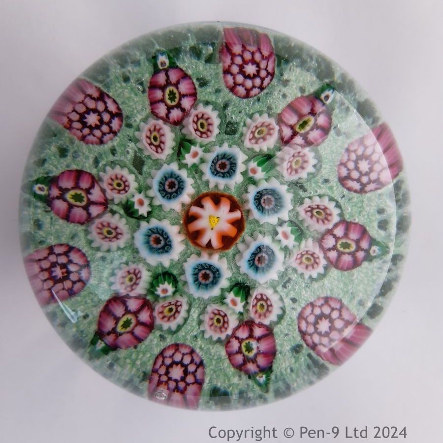 Paperweight Paperweight